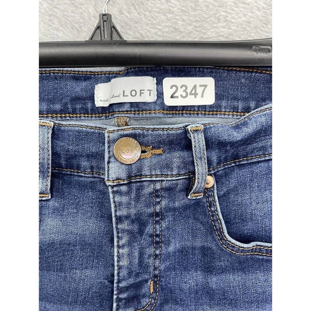 LOFT Ann Taylor Women's Blue Denim Jeans Size 4 Medium Wash Blend Skinny Crop - Picture 11 of 13